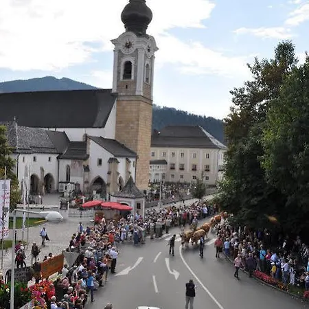 Rosner Szálloda 3*